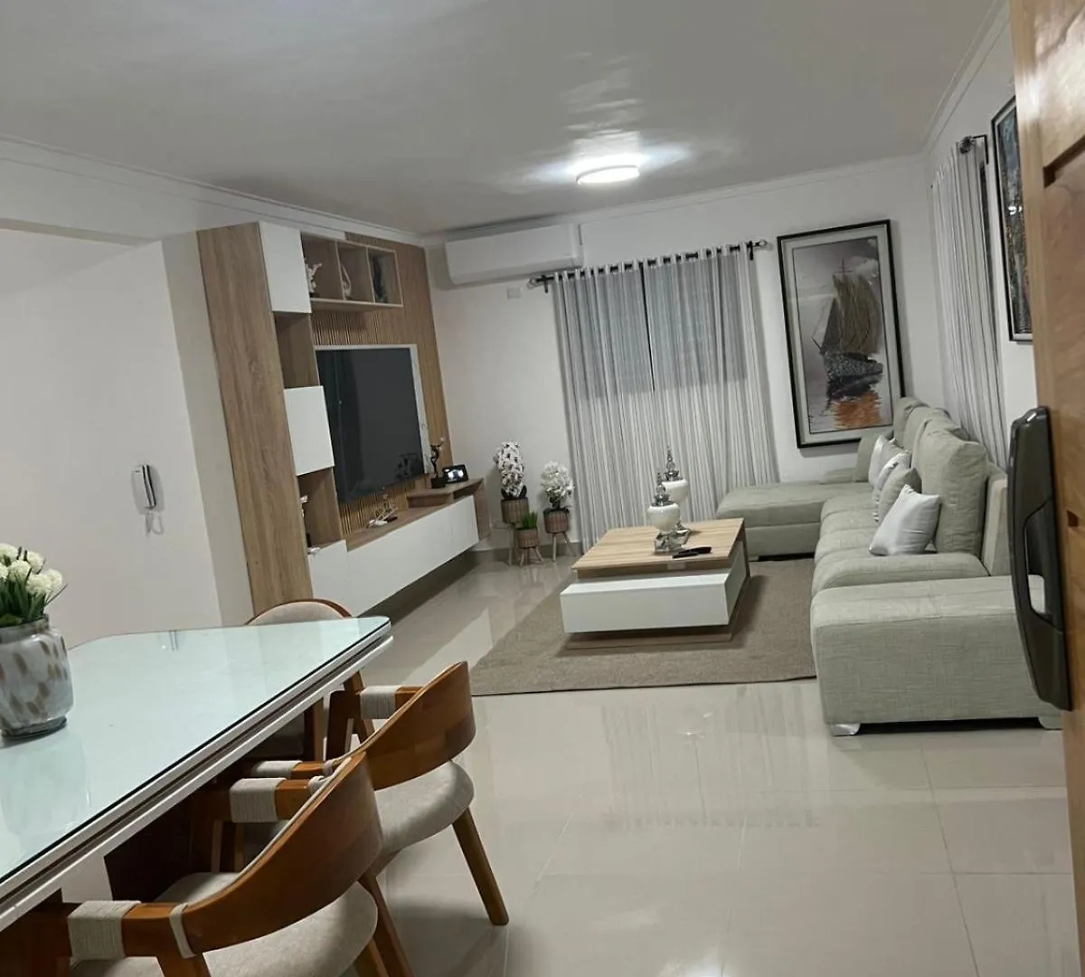 Jl Francia II Apartment La Viva